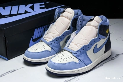 in Jordan Flight OG First High 1 0821